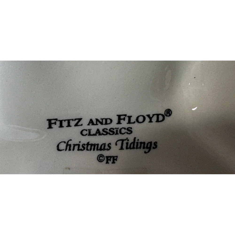 Fitz & Floyd Classics Christmas Tidings Santa Canape Plate 10